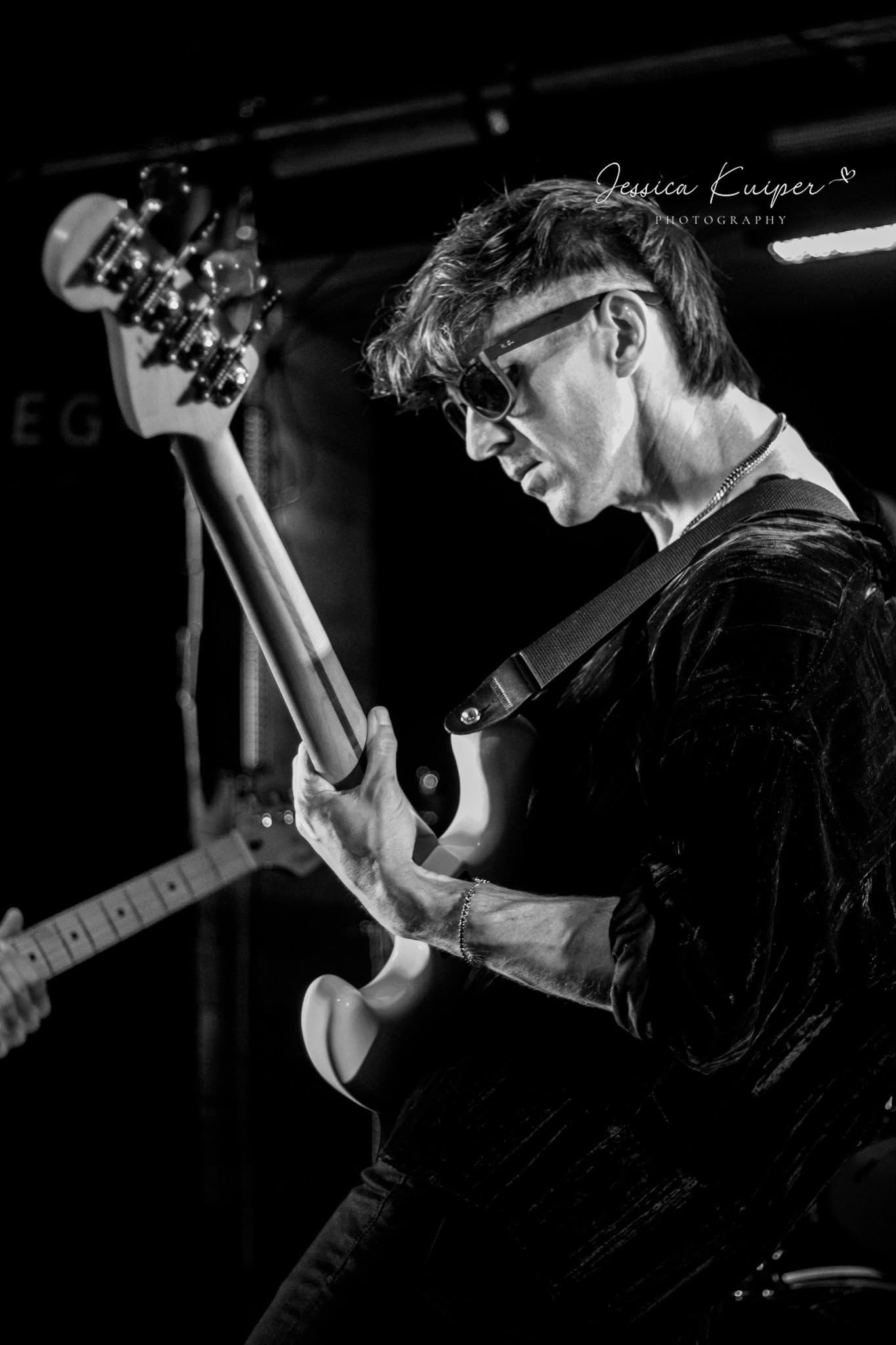 Bassist live